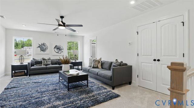 8481 Roden Dr, Mechanicsville, VA 23111