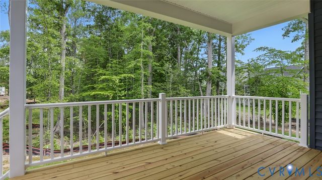 8481 Roden Dr, Mechanicsville, VA 23111