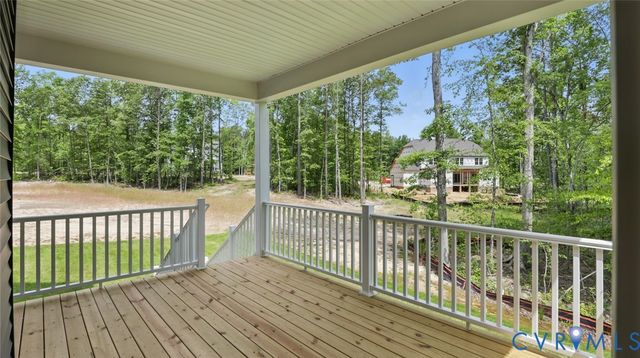 8481 Roden Dr, Mechanicsville, VA 23111