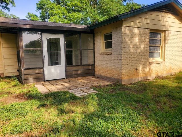 3105 Faith LN, Tyler, TX 75701