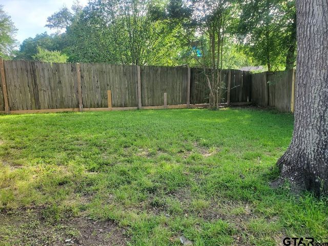 3105 Faith LN, Tyler, TX 75701