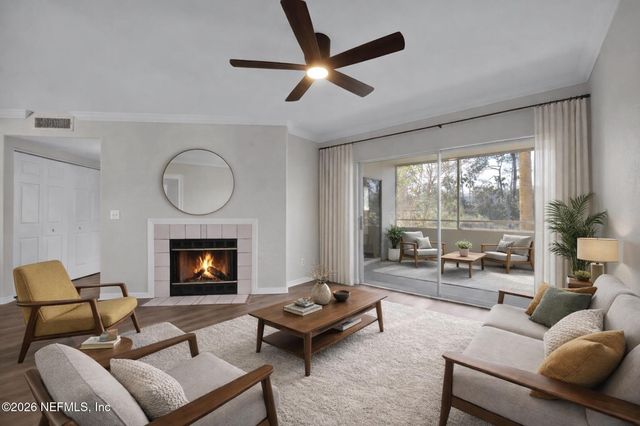 1800 THE GREENS Way 1509, Jacksonville Beach, FL 32250