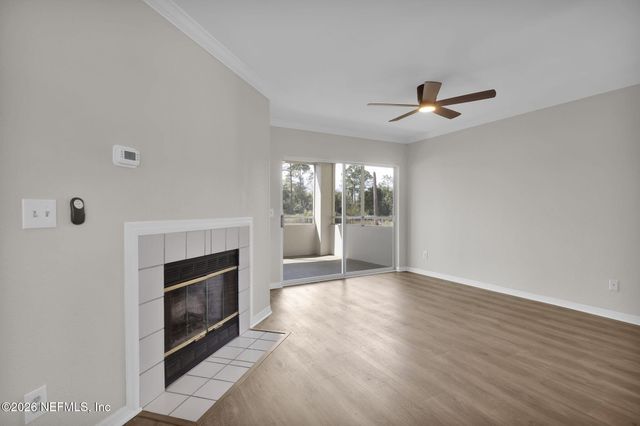 1800 THE GREENS Way 1509, Jacksonville Beach, FL 32250