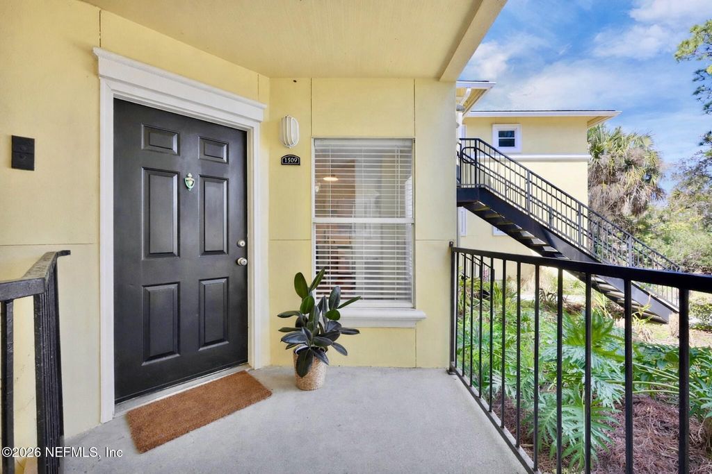 1800 THE GREENS Way 1509, Jacksonville Beach, FL 32250