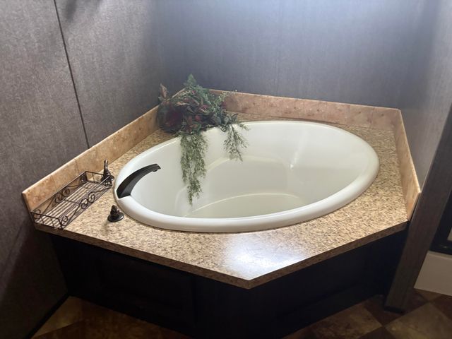 66 Garden Drive, Flat Lick, KY 40935