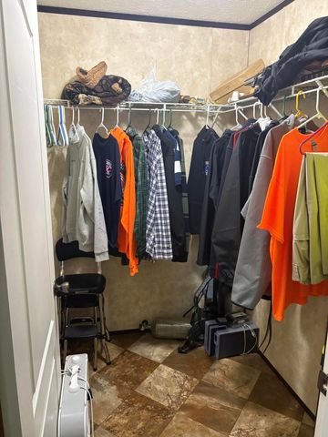 66 Garden Drive, Flat Lick, KY 40935