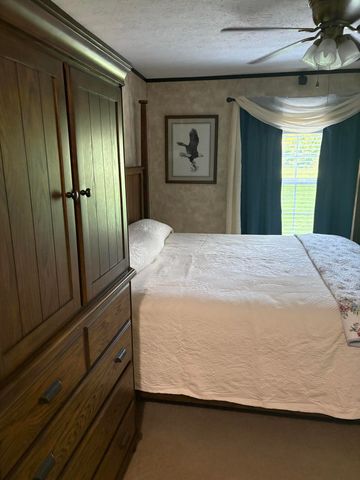 66 Garden Drive, Flat Lick, KY 40935