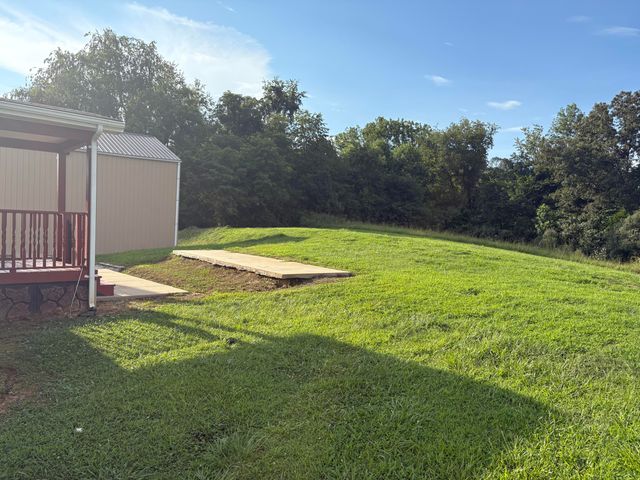 66 Garden Drive, Flat Lick, KY 40935