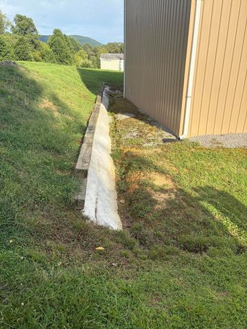 66 Garden Drive, Flat Lick, KY 40935