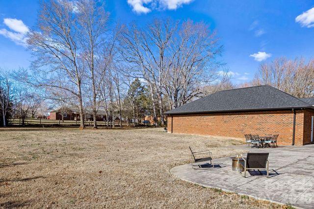 4122 Amarillo Drive SW, Concord, NC 28027