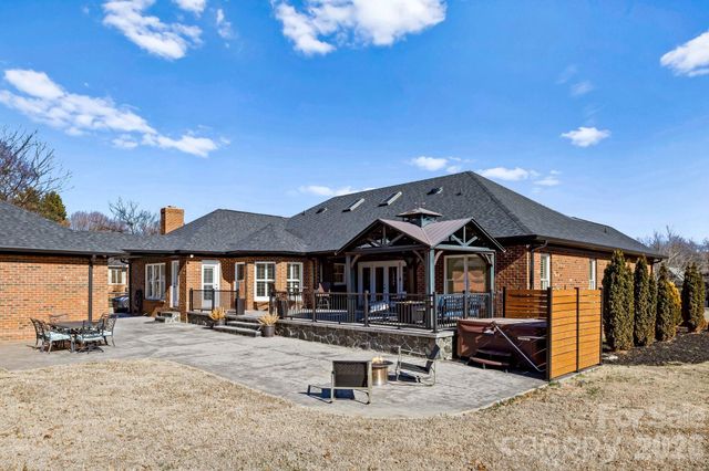 4122 Amarillo Drive SW, Concord, NC 28027