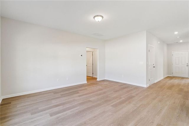37 Nautilus Avenue, Brunswick, GA 31525