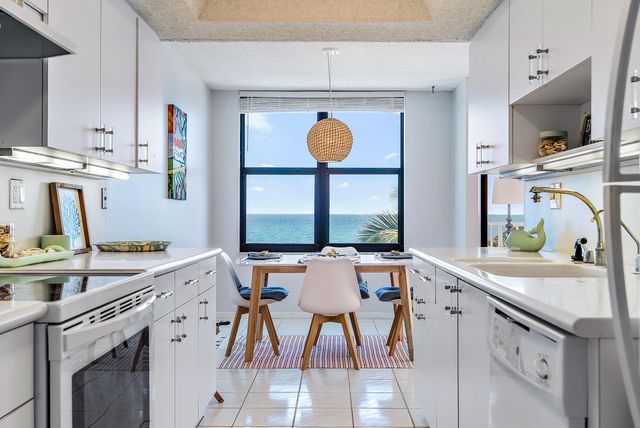 5480 N Ocean Drive A5b, Singer Island, FL 33404