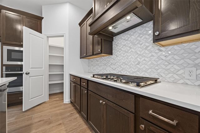 5015 Bowen Prairie Drive, Rosenberg, TX 77471