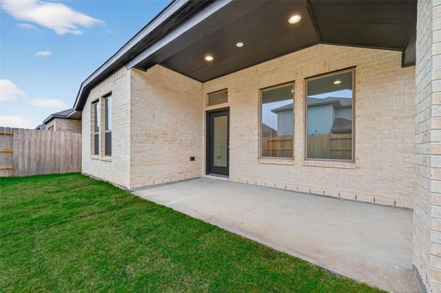 5015 Bowen Prairie Drive, Rosenberg, TX 77471
