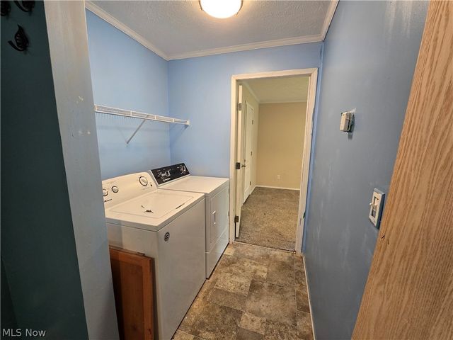 12048 Nicki Lane, Chardon, OH 44024