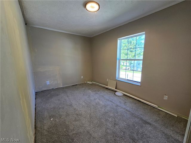 12048 Nicki Lane, Chardon, OH 44024
