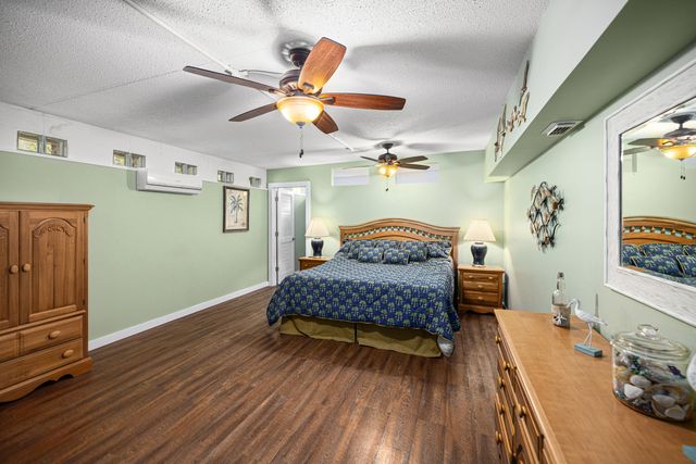 118 Palmetto Avenue, Mary Esther, FL 32569