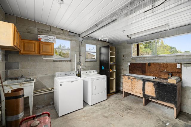 118 Palmetto Avenue, Mary Esther, FL 32569