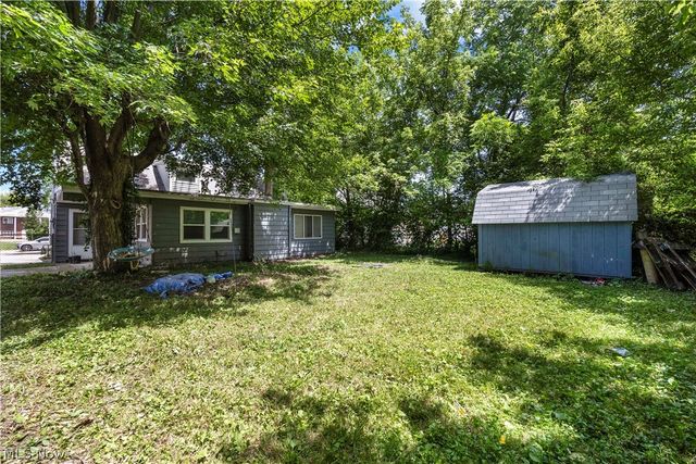 2886 Grant Street, Lorain, OH 44052