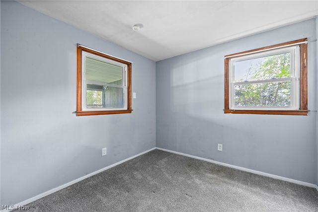 2886 Grant Street, Lorain, OH 44052