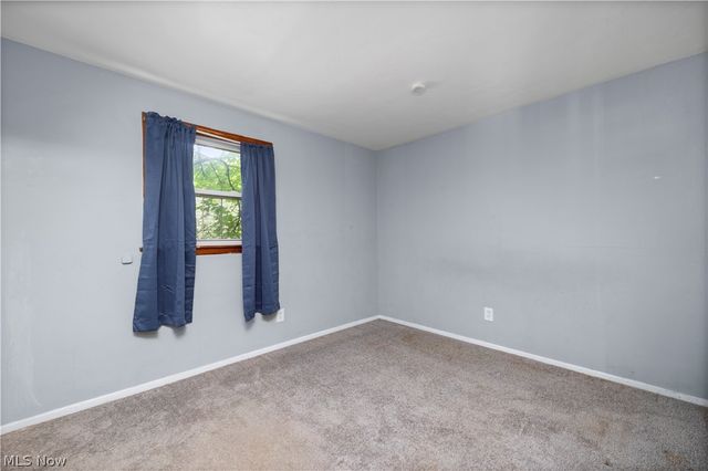 2886 Grant Street, Lorain, OH 44052