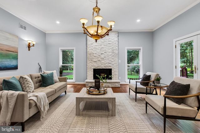 11540 QUAILWOOD MANOR DR, Fairfax Station, VA 22039