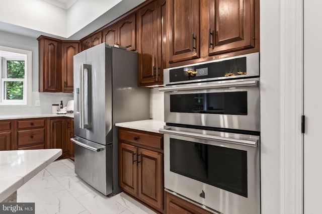 11540 QUAILWOOD MANOR DR, Fairfax Station, VA 22039