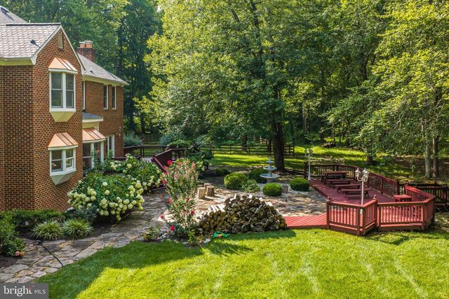11540 QUAILWOOD MANOR DR, Fairfax Station, VA 22039