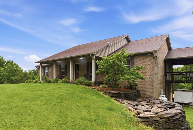 863 Mink Run Road, Frankfort, KY 40601