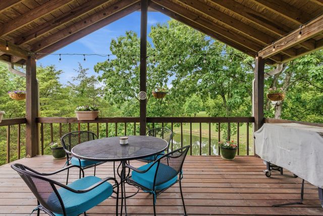 863 Mink Run Road, Frankfort, KY 40601