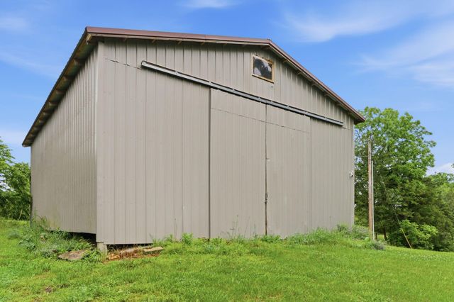 863 Mink Run Road, Frankfort, KY 40601