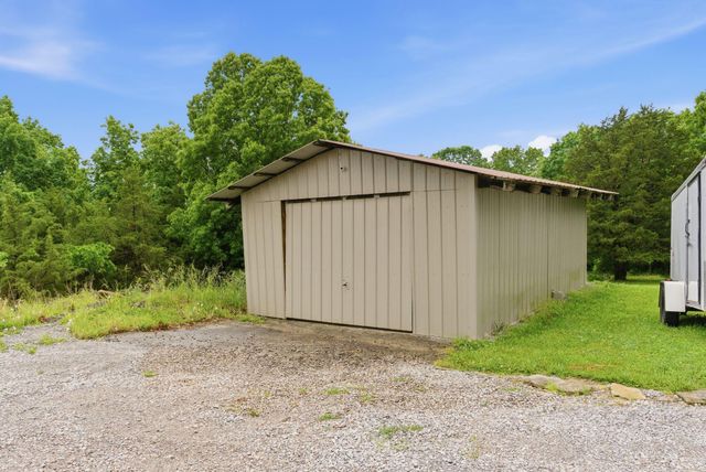 863 Mink Run Road, Frankfort, KY 40601