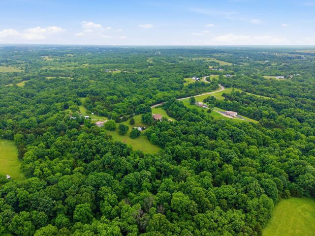863 Mink Run Road, Frankfort, KY 40601