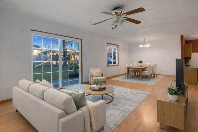 703 N Glenwood Avenue, Griffith, IN 46319