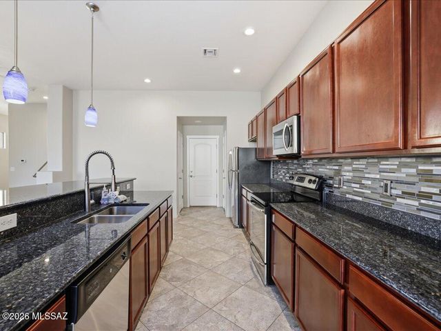 9537 E Ventaso Ci Circle E, Tucson, AZ 85715