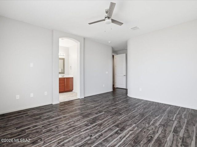 9537 E Ventaso Ci Circle E, Tucson, AZ 85715