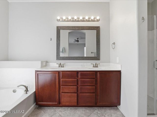 9537 E Ventaso Ci Circle E, Tucson, AZ 85715