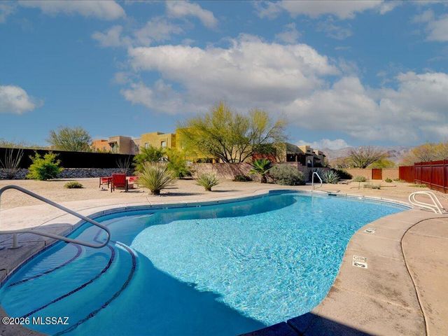 9537 E Ventaso Ci Circle E, Tucson, AZ 85715