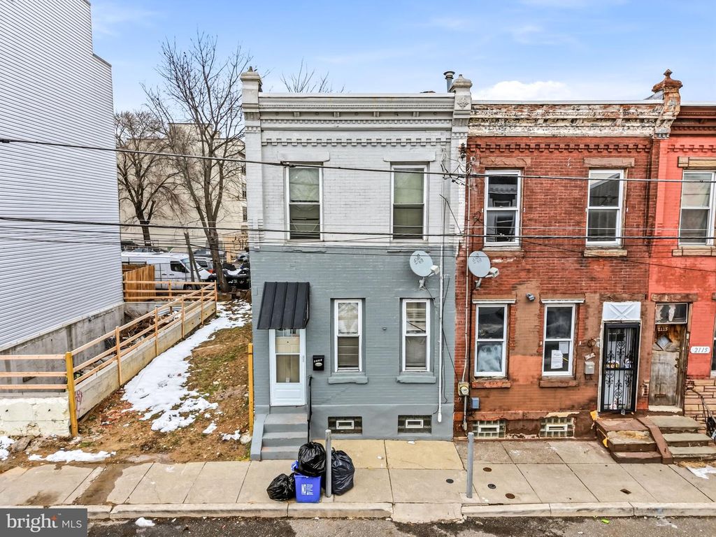 2111 E ORLEANS ST, Philadelphia, PA 19134