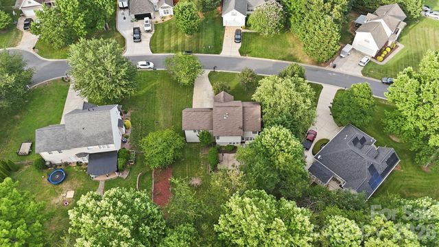 470 Fox Ridge Court, Stanley, NC 28164