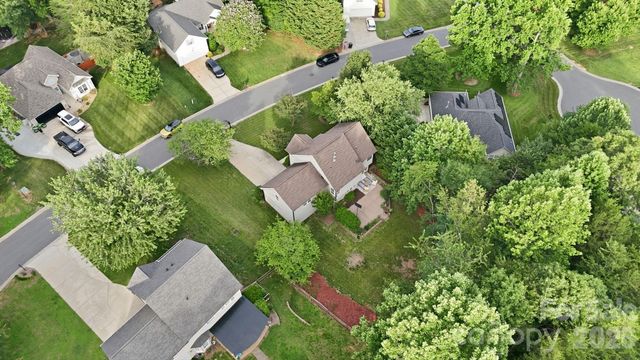 470 Fox Ridge Court, Stanley, NC 28164
