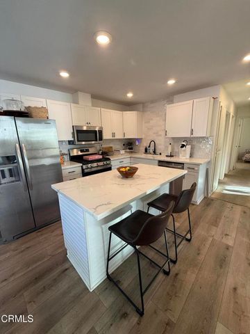 582 Holly Avenue, Oxnard, CA 93036