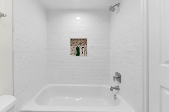 6603 Pauma Drive, Houston, TX 77069