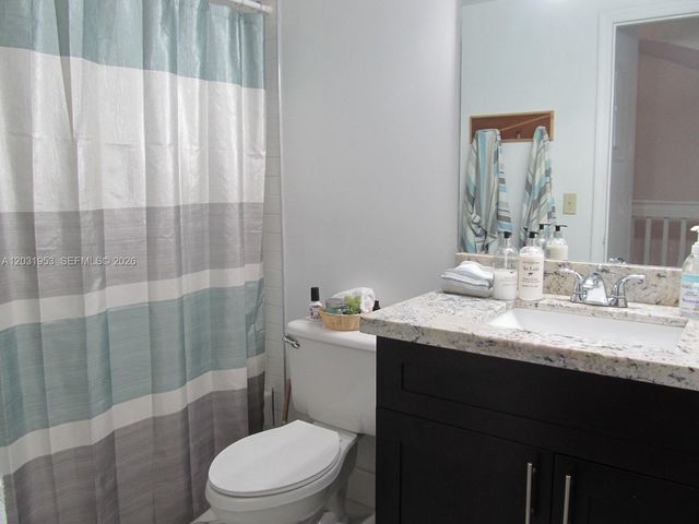 711 SW 148th Ave 402, Sunrise, FL 33325