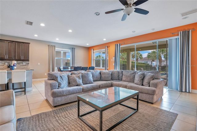 210 BURMA STREET, Kissimmee, FL 34747