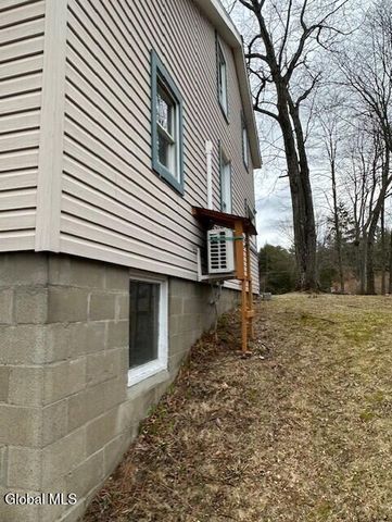 107 Harris Avenue, Lake Luzerne, NY 12846