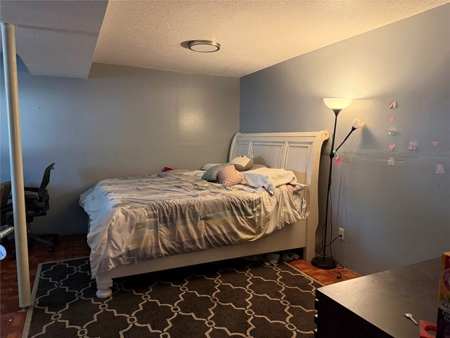 1105 Bundy Street, Des Moines, IA 50315