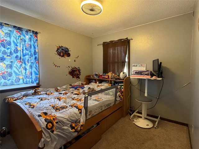 1105 Bundy Street, Des Moines, IA 50315