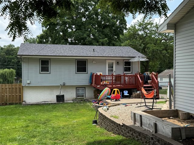 1105 Bundy Street, Des Moines, IA 50315
